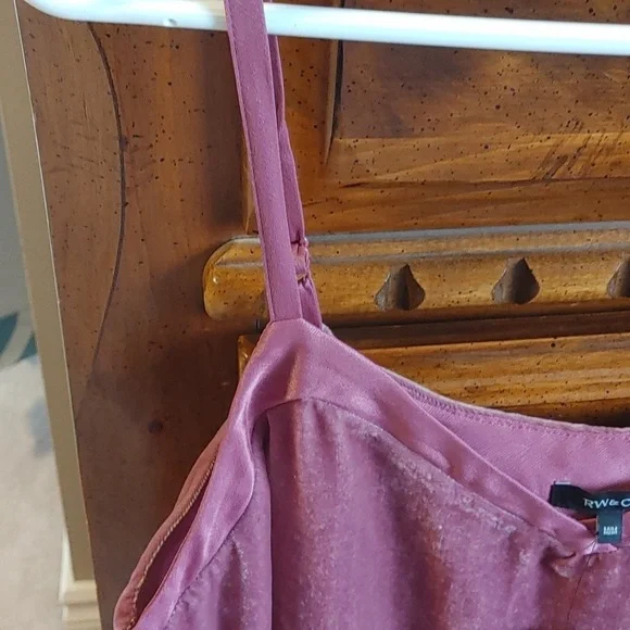 💚Nwt Women's Raspberry Shimmer Cami/ Tank top - Picture 3 of 9